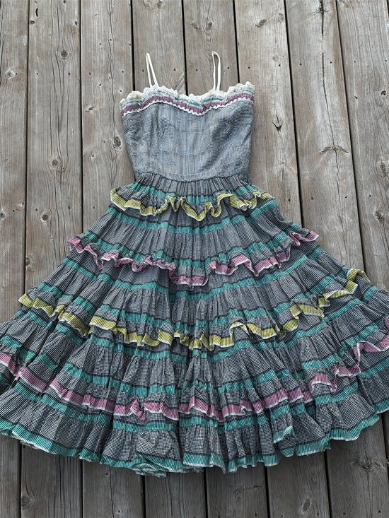Vintage Dresses & Skirts - 70s handmade vintage tiered ruffle square dancing prairie dress